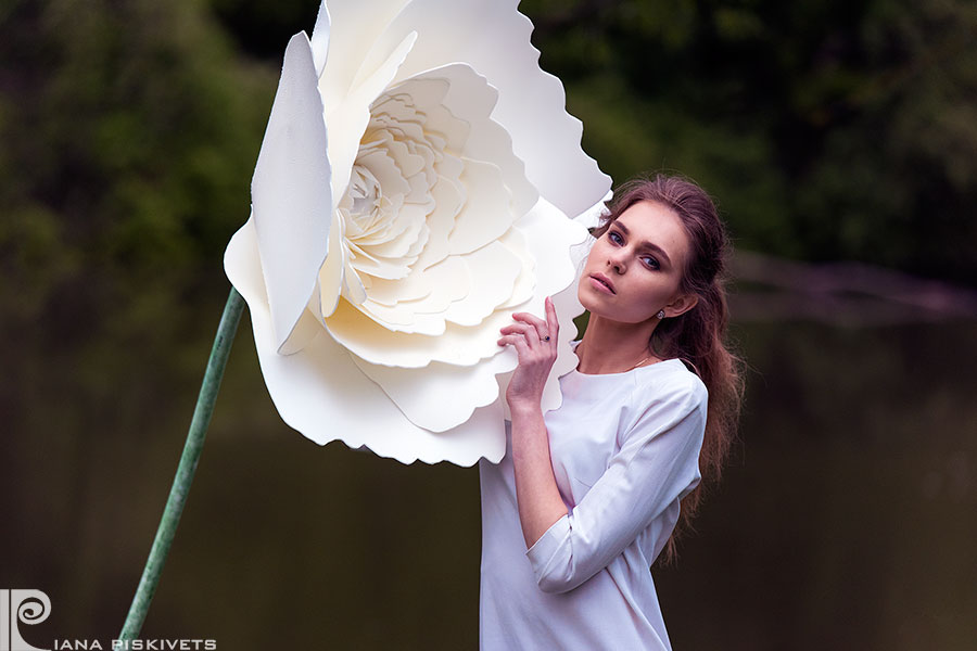 Найращий весільний фотограф в Польщі. Весільна фотозйомка в Варшаві. Оригінальна весільна фотографія. Місця, ідеї для весільної фотосесії, пози, поради весільного фотографа. Портрет, стилізована фотосесія, ціна, пропозиція.