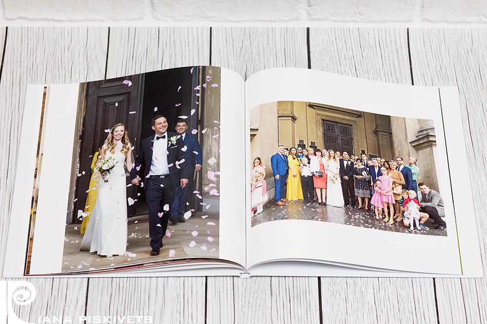 Exclusive wedding photo book, photo album of your wedding, church ceremony, marriage registration. What does a wedding photo book look like? How much does a photo book cost? Cost of a photo book. Wedding photo report. Wedding photographer in Warsaw, Wroclaw, Krakow, Poland. 