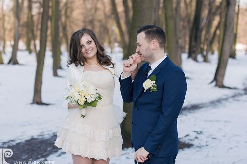 Beautiful Women Beauty Bride photos civil marriage True love Happy woman Marriage registration USC Pruszkow, romantic photo session. Professional wedding photographer in Warsaw, photos, modern wedding couple, bride and groom, beautiful bride and groom